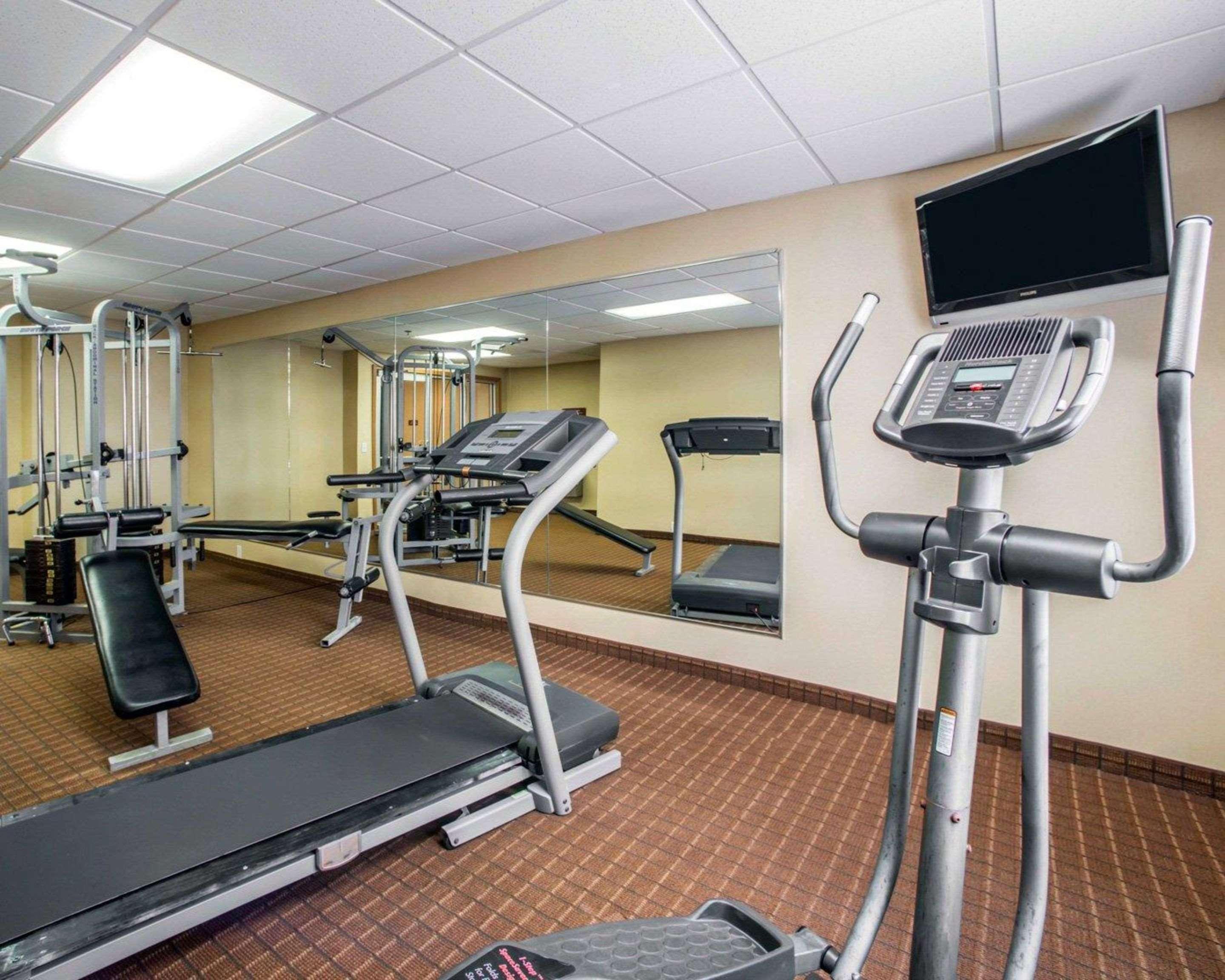 Comfort Inn & Suites Greenville I-70 Zewnętrze zdjęcie